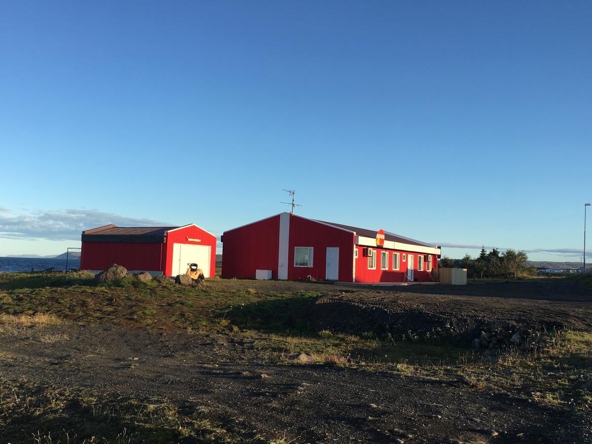 Solsetur Guesthouse Raufarhöfn Buitenkant foto